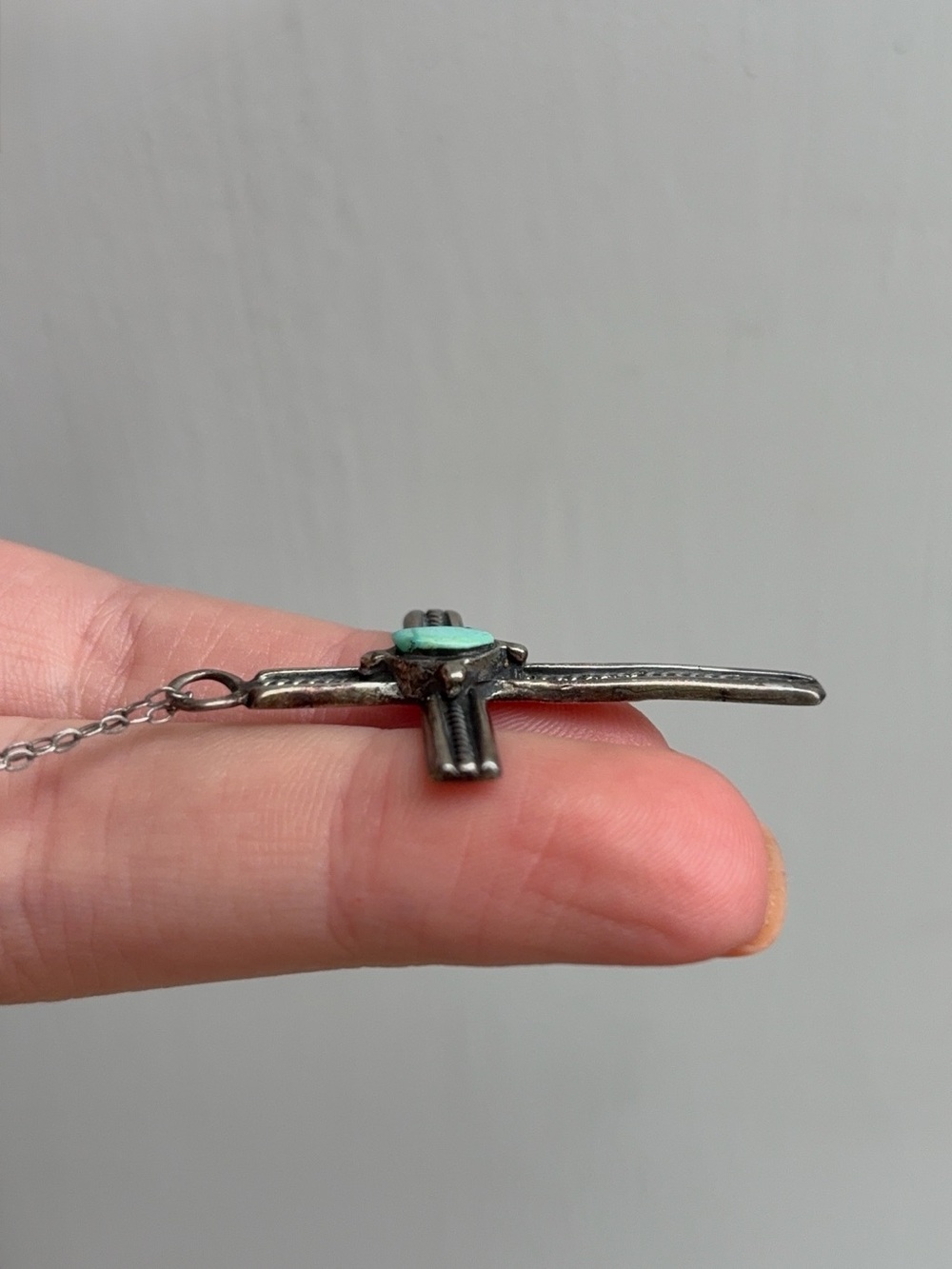 Sterling Silver Vintage Native American Turquoise Cross Pendant Necklace - Picture 6 of 8